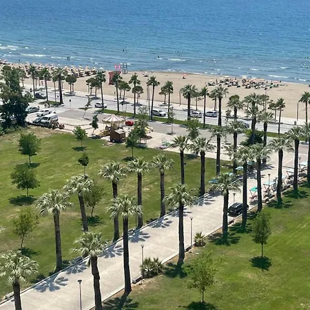 Sea View Penthouse With Grand Terrace Apartmán Vlorë