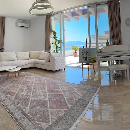 Sea View Penthouse With Grand Terrace Apartmán