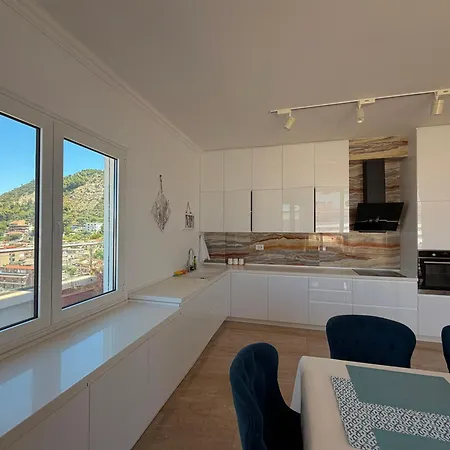Sea View Penthouse With Grand Terrace *