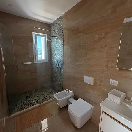 Sea View Penthouse With Grand Terrace Apartmán