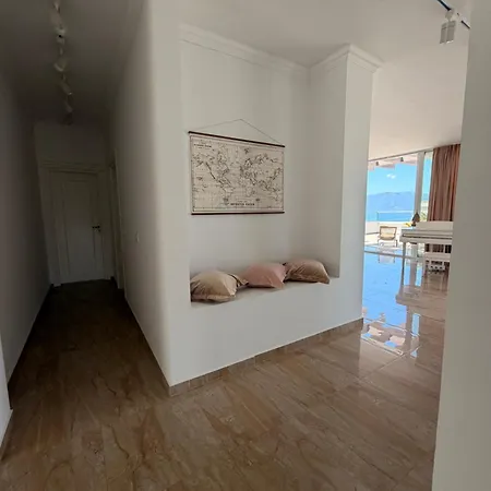 Sea View Penthouse With Grand Terrace