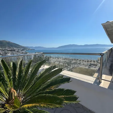 Sea View Penthouse With Grand Terrace Apartmán Vlorë