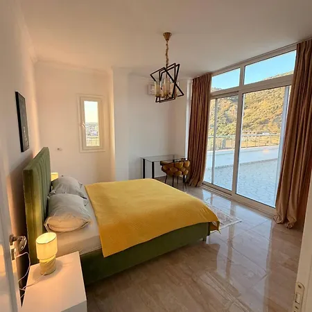 Sea View Penthouse With Grand Terrace Apartment